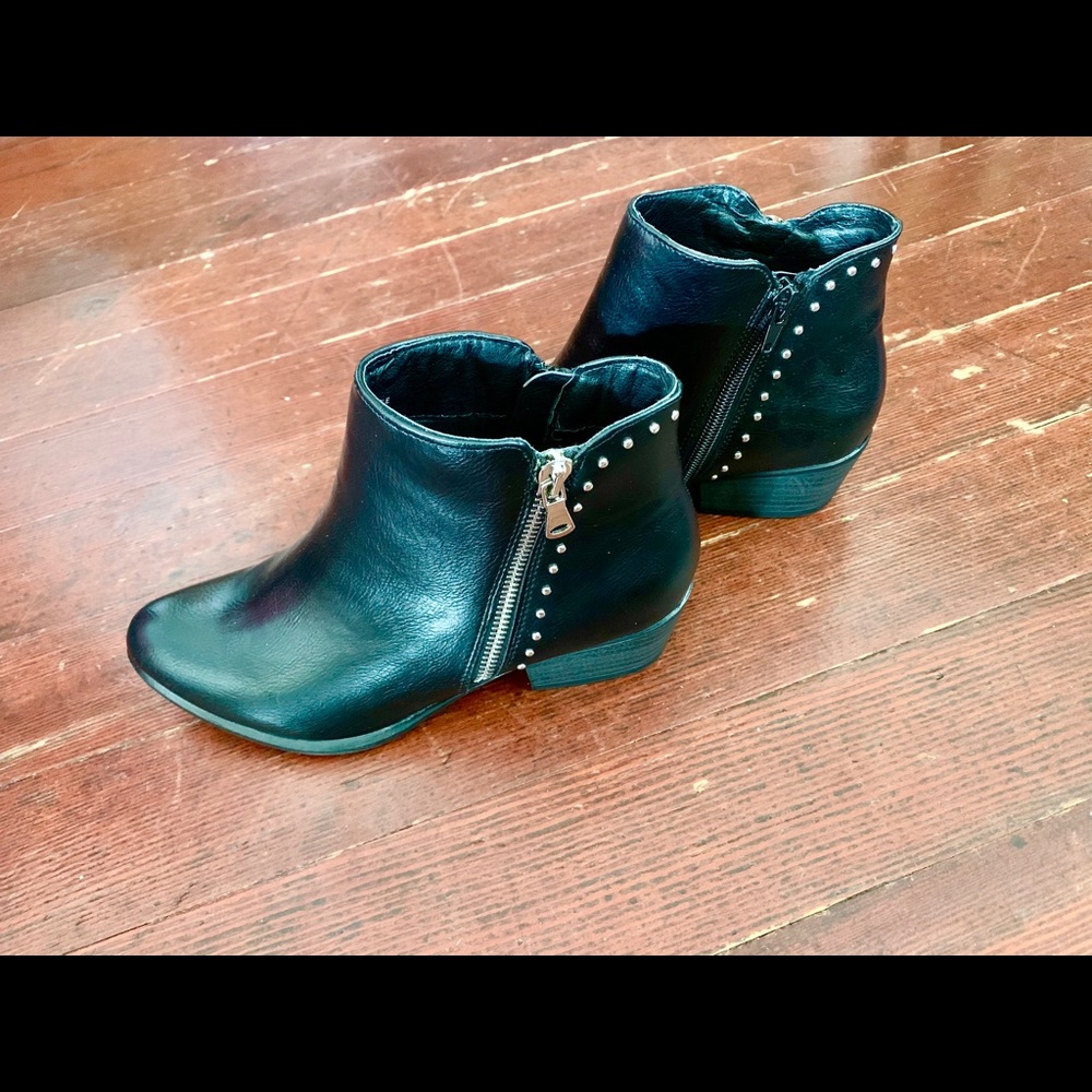 Black ankle boots